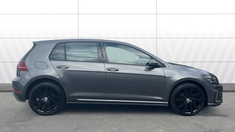 Volkswagen Golf 1.4 TSI GTE Advance 5dr DSG Hatchback